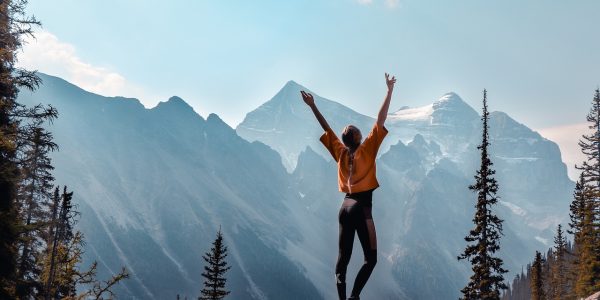 Bien choisir ses chaussures de randonnée pour femme : votre guide complet