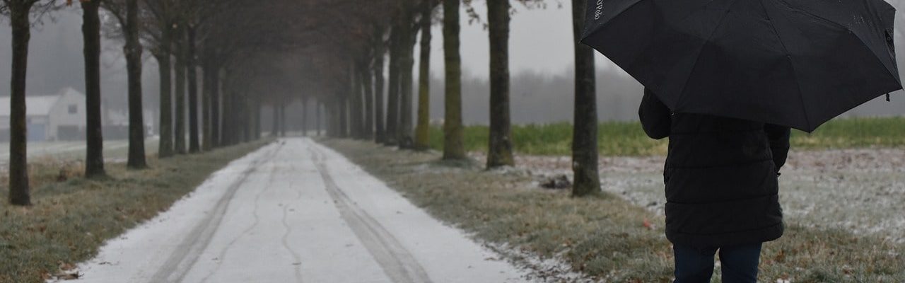 Parapluie de randonnée : Notre sélection pour toujours rester sec