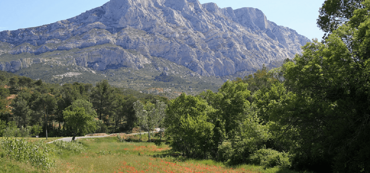 Notre sélection de 4 randonnées sur la Sainte-Victoire