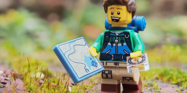 Comment planifier efficacement et en sécurité une randonnée de plusieurs jours ?