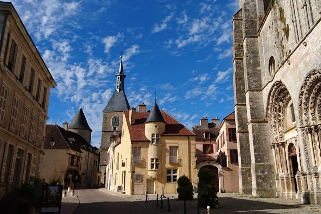 Avallon, la ville médiévale